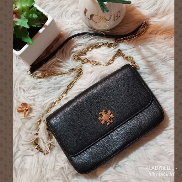 Tory Burch Handbags - Tory Burch Mercer Crossbody Bag